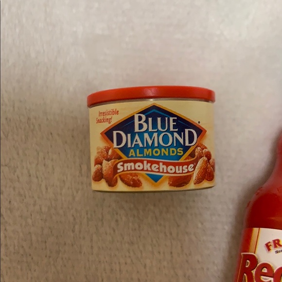 Mini Brands - Picture 4 of 7